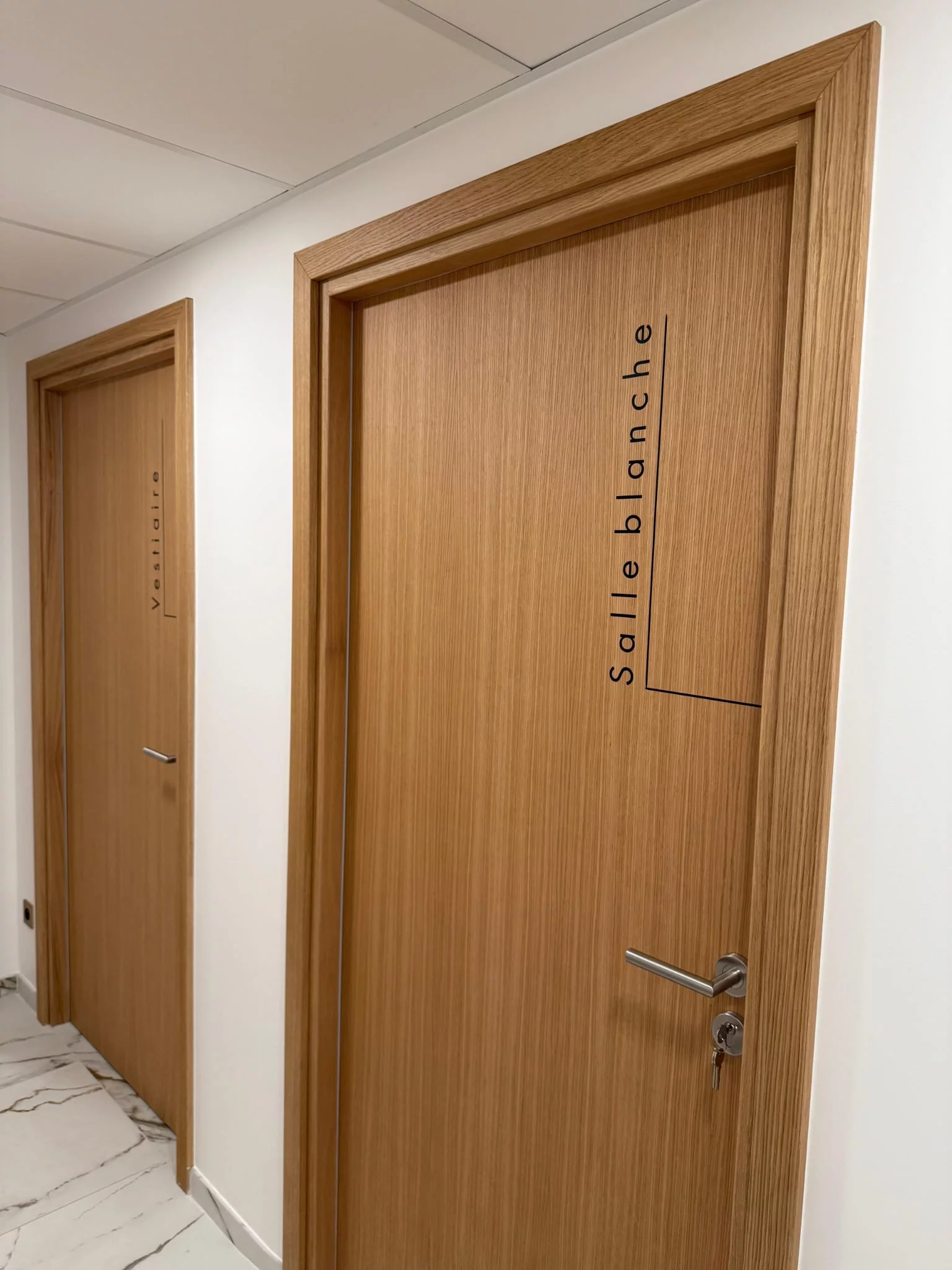 Cabinet Dr Stroumza chirurgien plasticien Paris